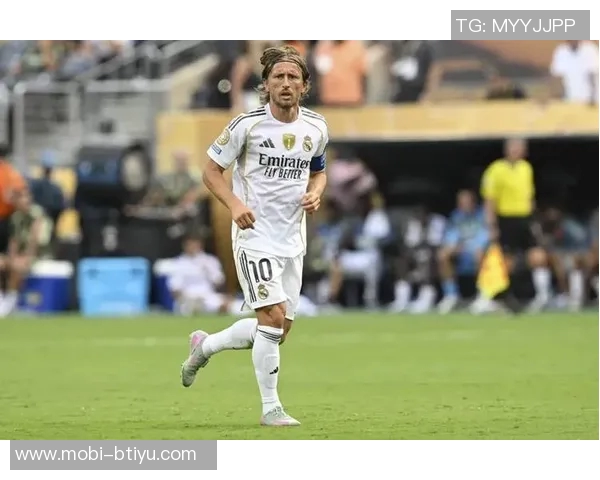 米兰计划激活续约选项续约莫德里奇至2027年